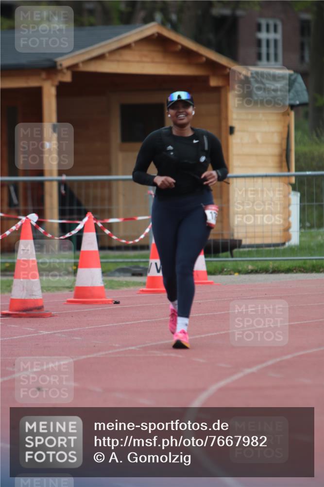 13.04.2025 - Hammer Lauf A. Gomolzig http://msf.ph/oto/7667982 13.04.2025 13:43:24 Ziel 1768 meine-sportfotos.de