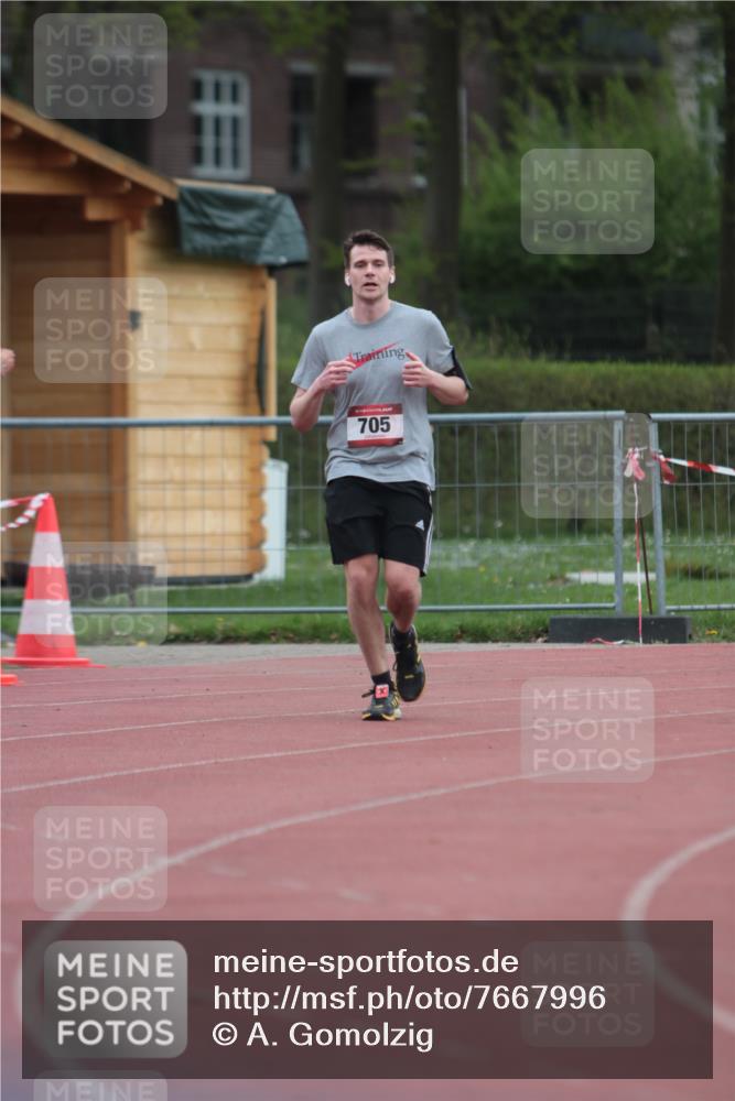 13.04.2025 - Hammer Lauf A. Gomolzig http://msf.ph/oto/7667996 13.04.2025 13:44:21 Ziel 705 meine-sportfotos.de