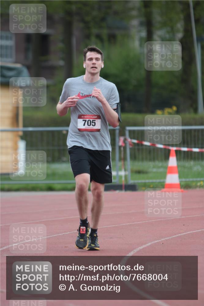 13.04.2025 - Hammer Lauf A. Gomolzig http://msf.ph/oto/7668004 13.04.2025 13:44:24 Ziel 705 meine-sportfotos.de