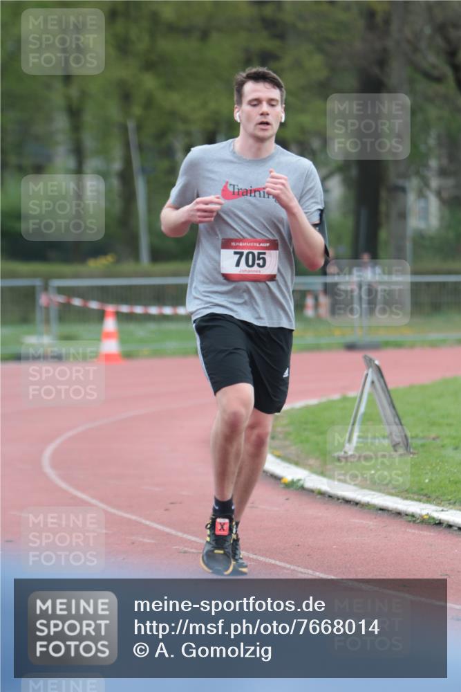 13.04.2025 - Hammer Lauf A. Gomolzig http://msf.ph/oto/7668014 13.04.2025 13:44:28 Ziel 705 meine-sportfotos.de