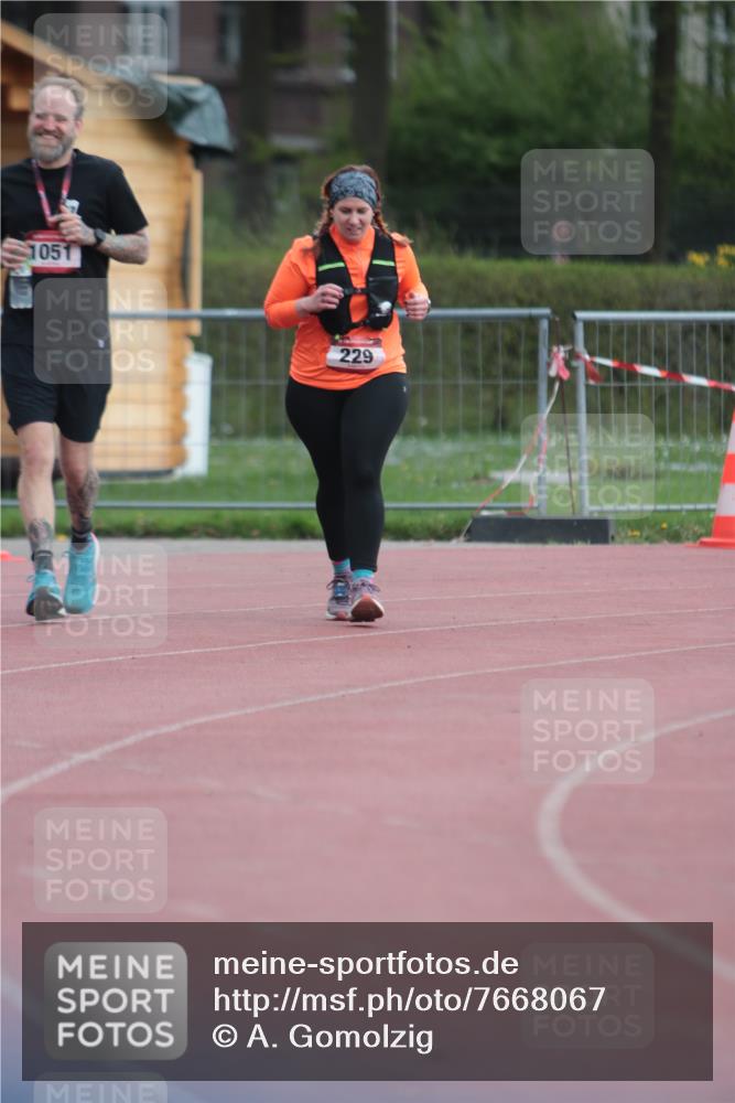 13.04.2025 - Hammer Lauf A. Gomolzig http://msf.ph/oto/7668067 13.04.2025 14:03:23 Ziel  meine-sportfotos.de