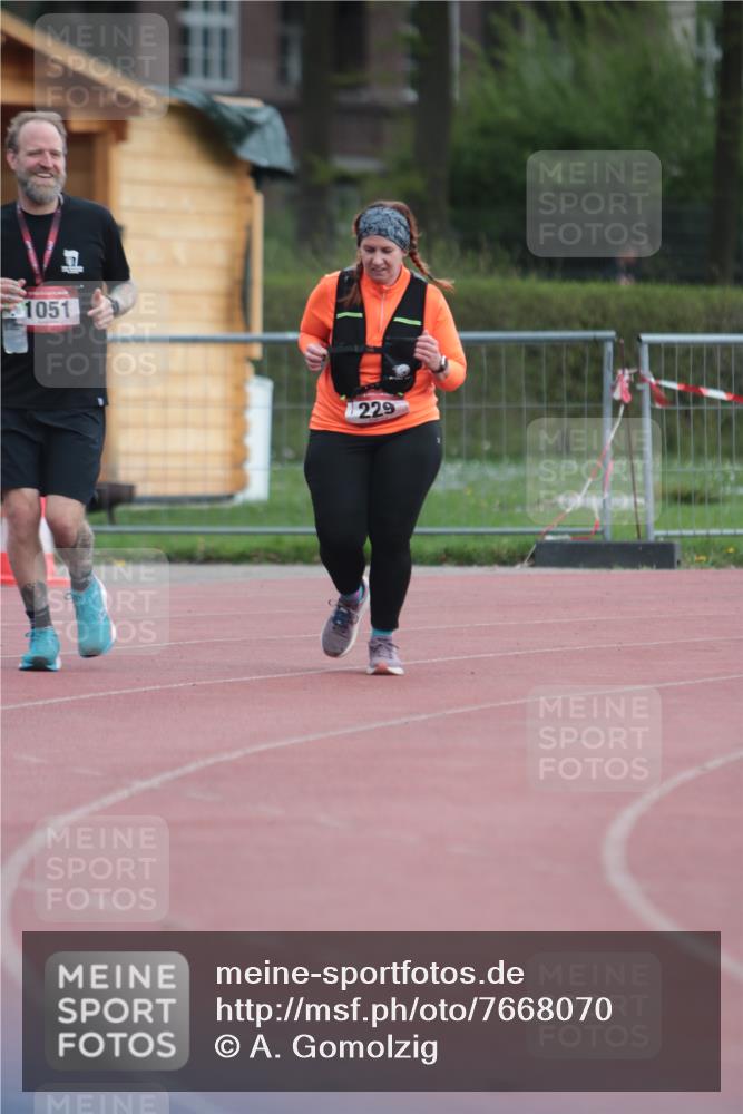13.04.2025 - Hammer Lauf A. Gomolzig http://msf.ph/oto/7668070 13.04.2025 14:03:24 Ziel  meine-sportfotos.de