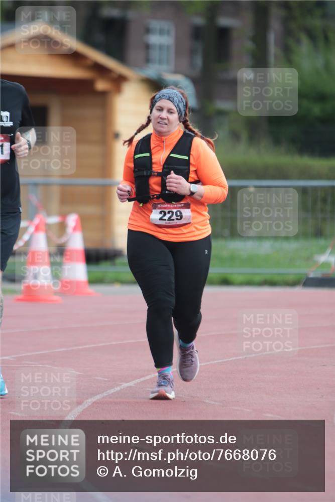 13.04.2025 - Hammer Lauf A. Gomolzig http://msf.ph/oto/7668076 13.04.2025 14:03:28 Ziel 229 meine-sportfotos.de