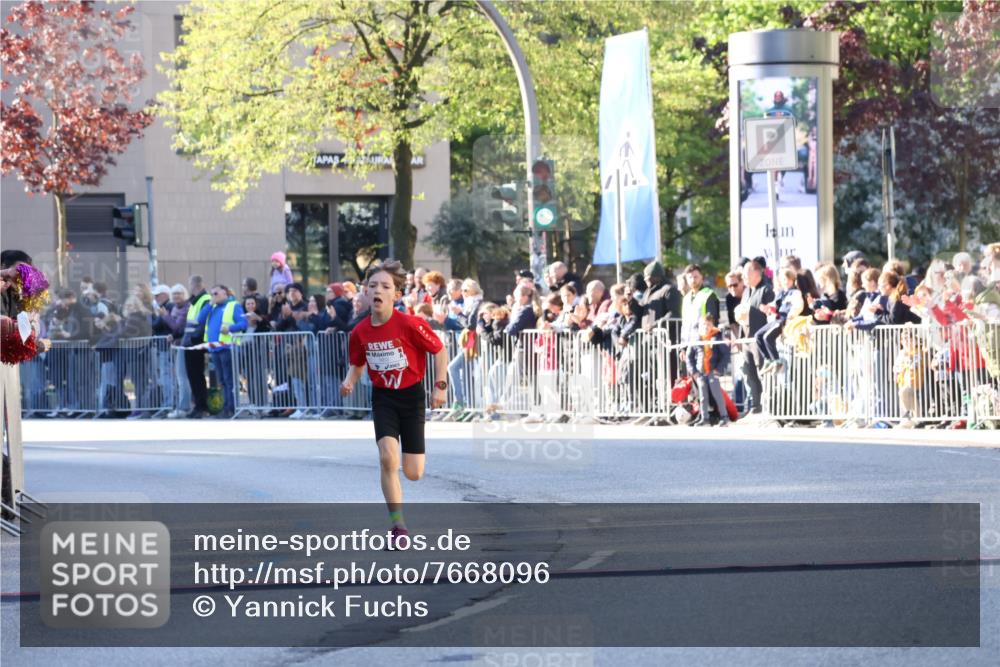 25.04.2025 - Das Zehntel Yannick Fuchs http://msf.ph/oto/7668096 26.04.2025 08:47:29 Ziel 3953 meine-sportfotos.de