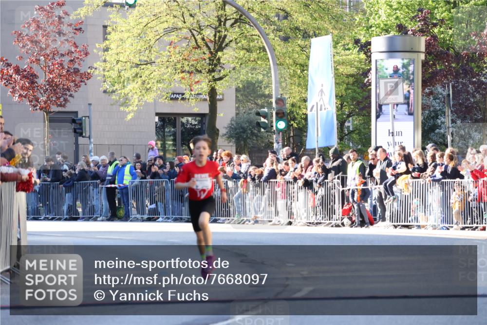 25.04.2025 - Das Zehntel Yannick Fuchs http://msf.ph/oto/7668097 26.04.2025 08:47:29 Ziel 3953 meine-sportfotos.de