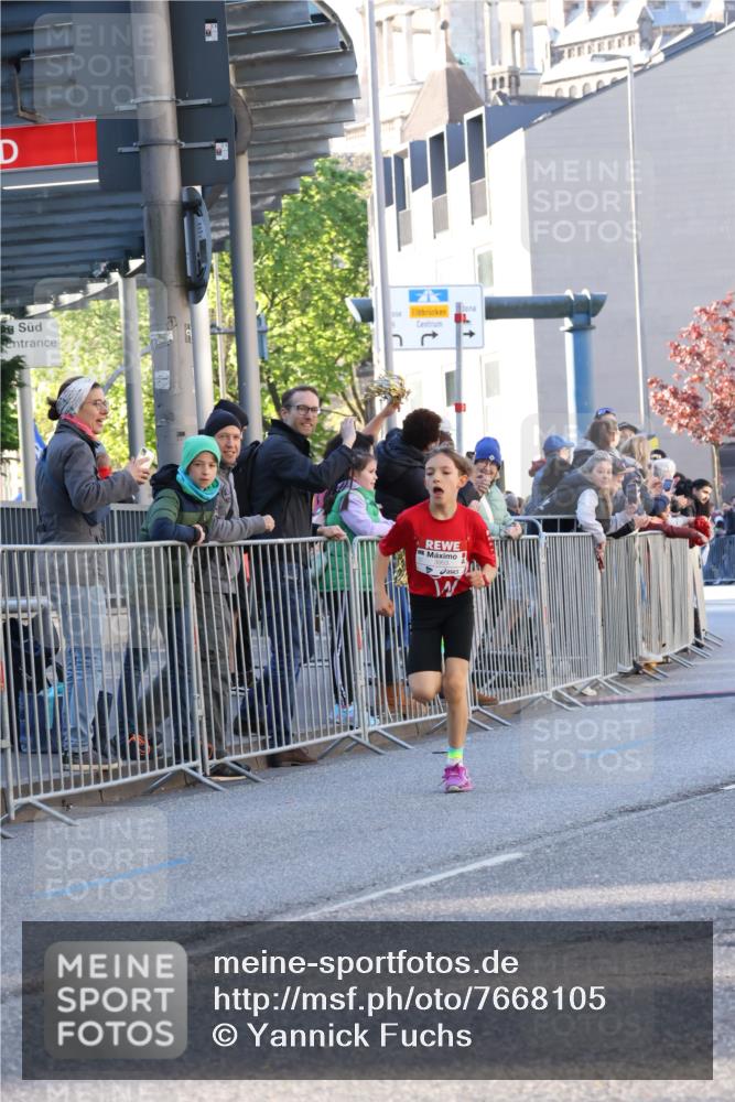 25.04.2025 - Das Zehntel Yannick Fuchs http://msf.ph/oto/7668105 26.04.2025 08:47:33 Ziel 1490, 3953 meine-sportfotos.de