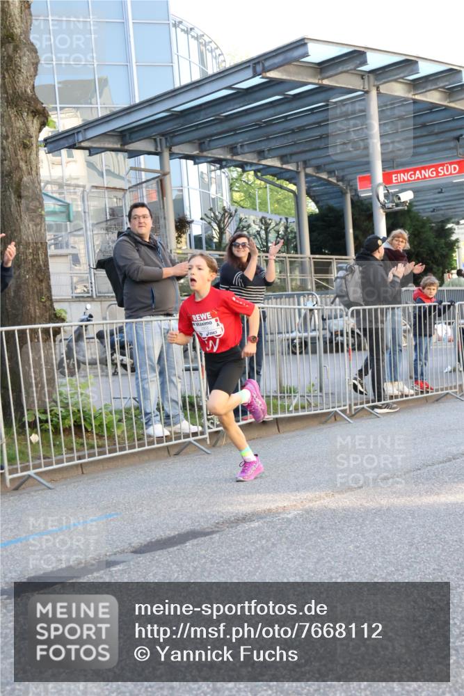 25.04.2025 - Das Zehntel Yannick Fuchs http://msf.ph/oto/7668112 26.04.2025 08:47:34 Ziel 1490, 3953 meine-sportfotos.de