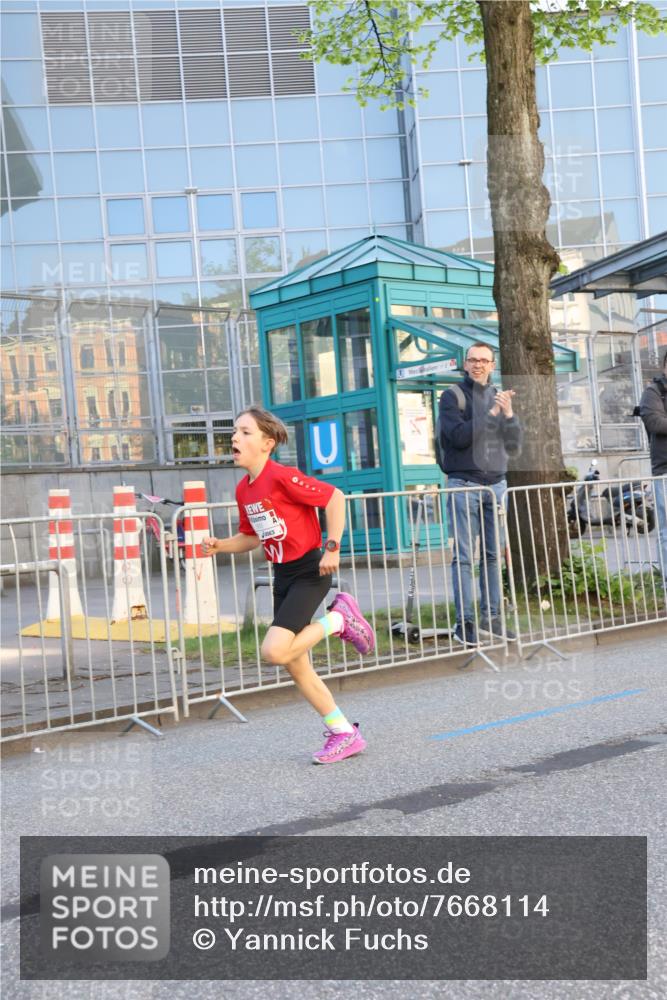 25.04.2025 - Das Zehntel Yannick Fuchs http://msf.ph/oto/7668114 26.04.2025 08:47:35 Ziel 1490, 3953 meine-sportfotos.de