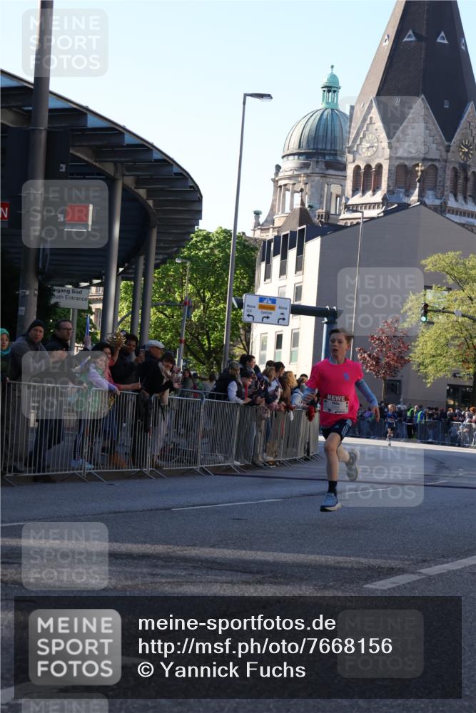 25.04.2025 - Das Zehntel Yannick Fuchs http://msf.ph/oto/7668156 26.04.2025 08:48:02 Ziel 2379, 2715, 3469 meine-sportfotos.de