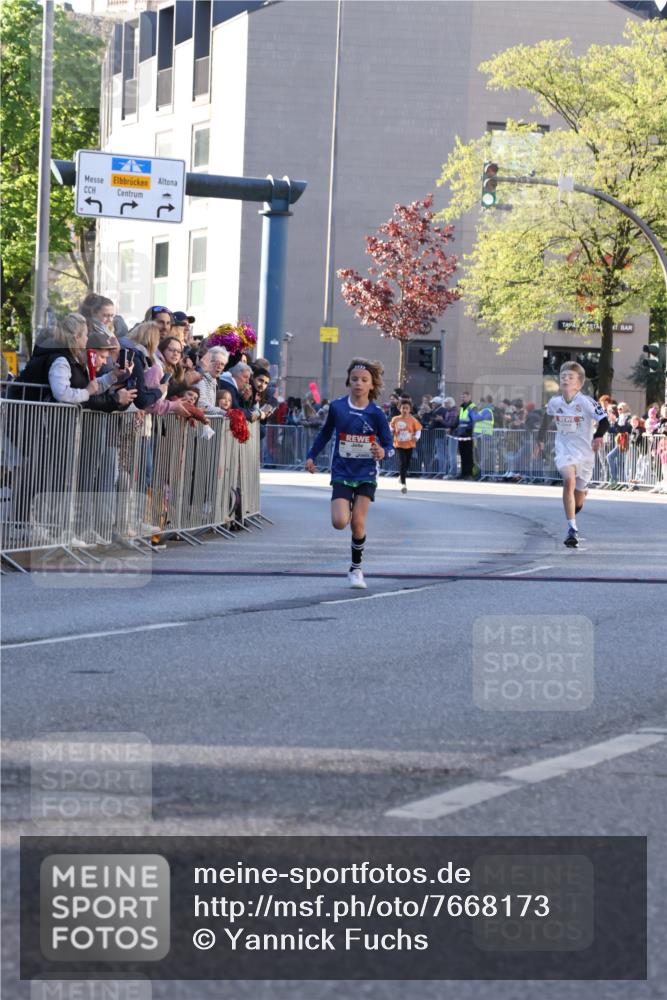25.04.2025 - Das Zehntel Yannick Fuchs http://msf.ph/oto/7668173 26.04.2025 08:48:09 Ziel 2379, 2715, 3469, 3823 meine-sportfotos.de