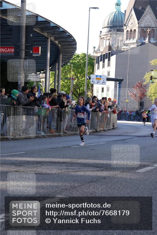 25.04.2025 - Das Zehntel Yannick Fuchs http://msf.ph/oto/7668179 26.04.2025 08:48:11 Ziel 2379, 2715, 3823 meine-sportfotos.de