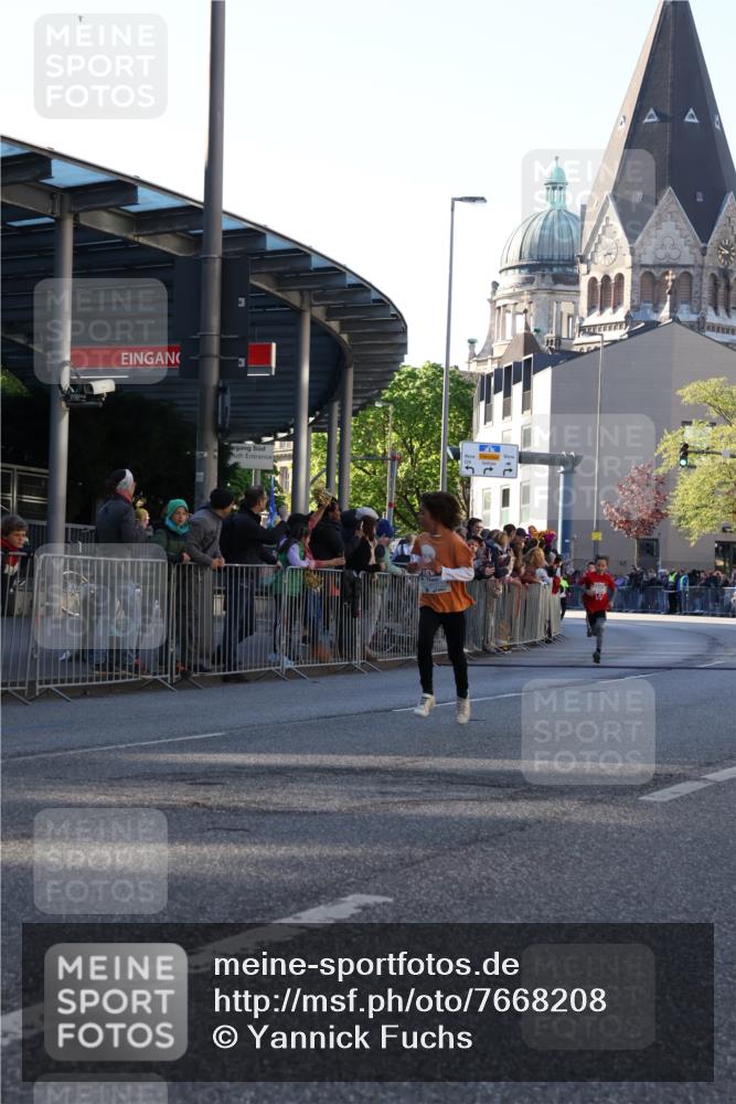 25.04.2025 - Das Zehntel Yannick Fuchs http://msf.ph/oto/7668208 26.04.2025 08:48:20 Ziel 1926, 2961, 2990, 3823 meine-sportfotos.de