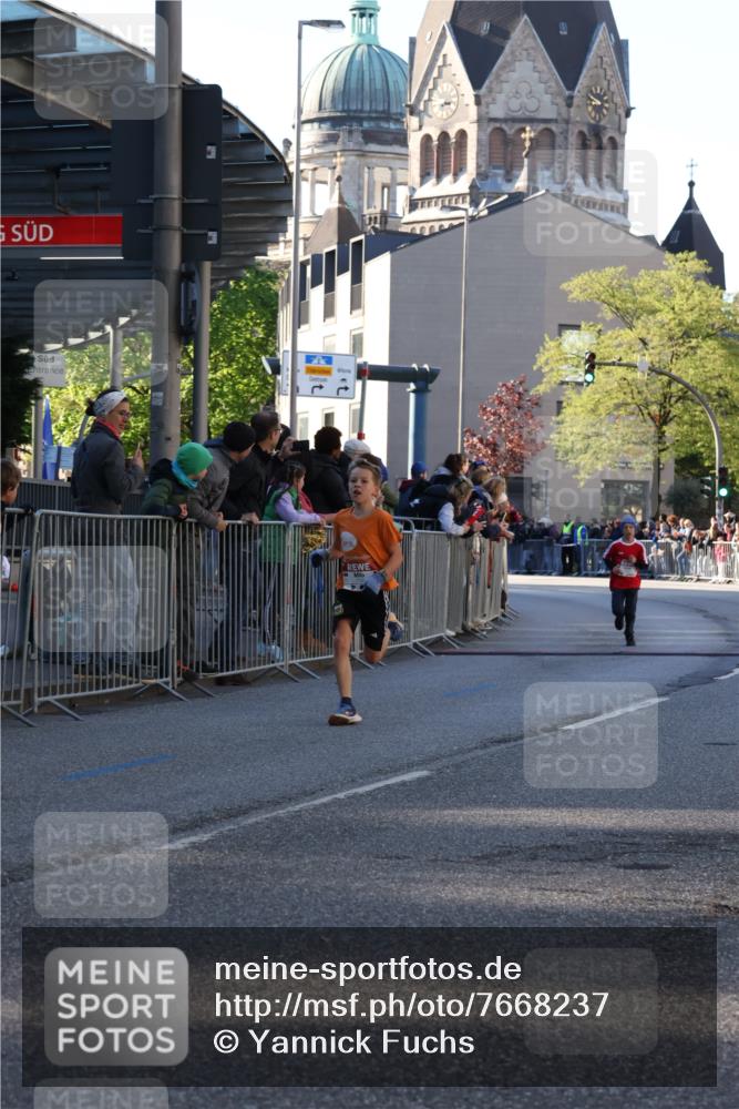 25.04.2025 - Das Zehntel Yannick Fuchs http://msf.ph/oto/7668237 26.04.2025 08:48:33 Ziel 1929, 2961, 3506, 3792 meine-sportfotos.de