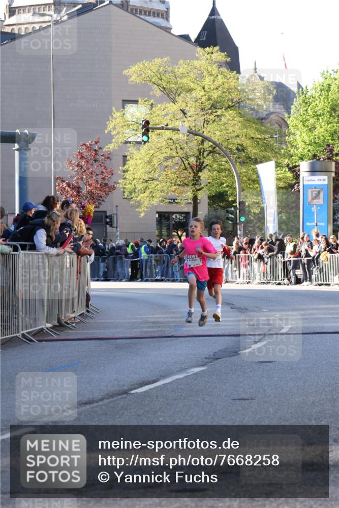 25.04.2025 - Das Zehntel Yannick Fuchs http://msf.ph/oto/7668258 26.04.2025 08:48:41 Ziel 1754, 1929, 3506 meine-sportfotos.de