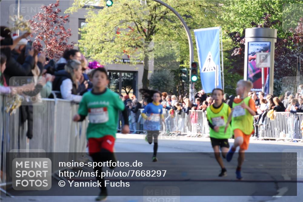 25.04.2025 - Das Zehntel Yannick Fuchs http://msf.ph/oto/7668297 26.04.2025 08:49:01 Ziel 1452, 2018, 3606, 3613, 3785 meine-sportfotos.de