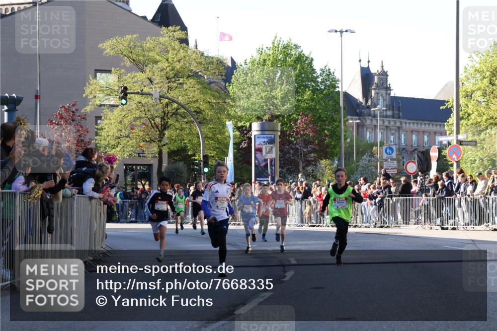 25.04.2025 - Das Zehntel Yannick Fuchs http://msf.ph/oto/7668335 26.04.2025 08:49:11 Ziel 1116, 1537, 1945, 2018, 2021, 2377, 2513, 2696, 3488 meine-sportfotos.de