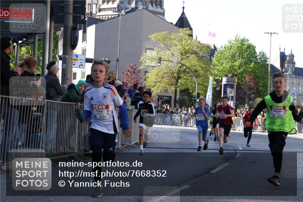 25.04.2025 - Das Zehntel Yannick Fuchs http://msf.ph/oto/7668352 26.04.2025 08:49:13 Ziel 1116, 1537, 1945, 2018, 2021, 2377, 2513, 2696, 3488 meine-sportfotos.de