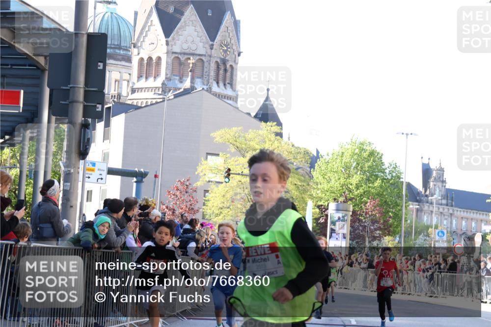 25.04.2025 - Das Zehntel Yannick Fuchs http://msf.ph/oto/7668360 26.04.2025 08:49:14 Ziel 1116, 1537, 1945, 2021, 2377, 2513, 2696, 3488 meine-sportfotos.de