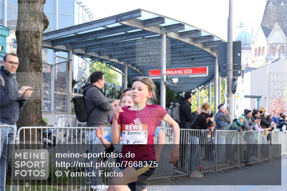 25.04.2025 - Das Zehntel Yannick Fuchs http://msf.ph/oto/7668375 26.04.2025 08:49:16 Ziel 1116, 1537, 1945, 2021, 2377, 2513, 2696, 3488 meine-sportfotos.de