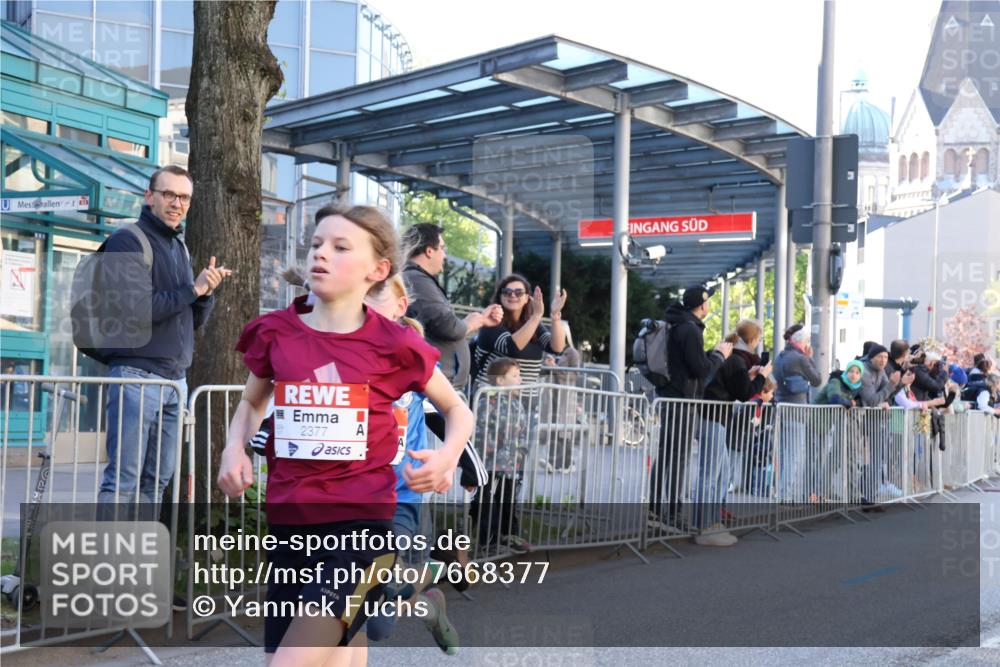 25.04.2025 - Das Zehntel Yannick Fuchs http://msf.ph/oto/7668377 26.04.2025 08:49:16 Ziel 1116, 1537, 1945, 2021, 2377, 2513, 2696, 3488 meine-sportfotos.de
