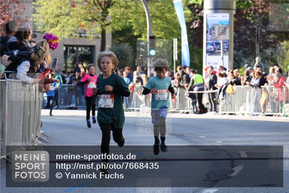 25.04.2025 - Das Zehntel Yannick Fuchs http://msf.ph/oto/7668435 26.04.2025 08:49:26 Ziel 1107, 2383, 2995, 3539, 3540 meine-sportfotos.de