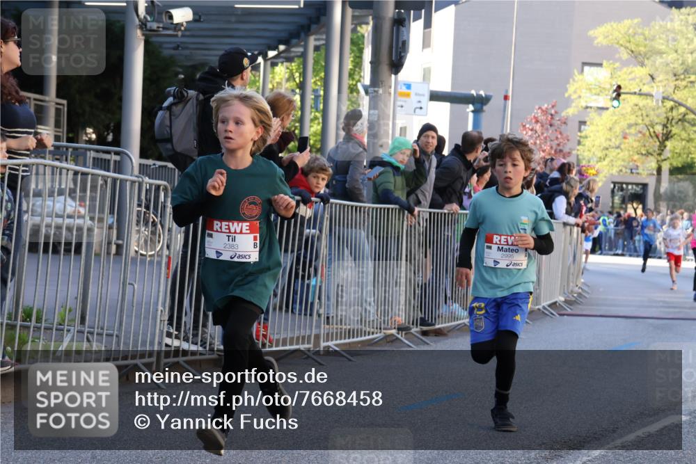 25.04.2025 - Das Zehntel Yannick Fuchs http://msf.ph/oto/7668458 26.04.2025 08:49:30 Ziel 1107, 1131, 2014, 2383, 2995, 3539, 3540 meine-sportfotos.de