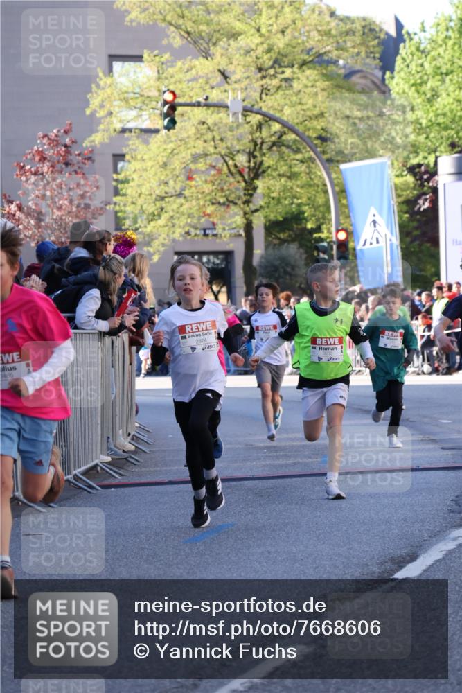25.04.2025 - Das Zehntel Yannick Fuchs http://msf.ph/oto/7668606 26.04.2025 08:50:10 Ziel 1283, 2208, 2349, 2655, 2728, 2874, 3233, 3485, 3527, 3528 meine-sportfotos.de
