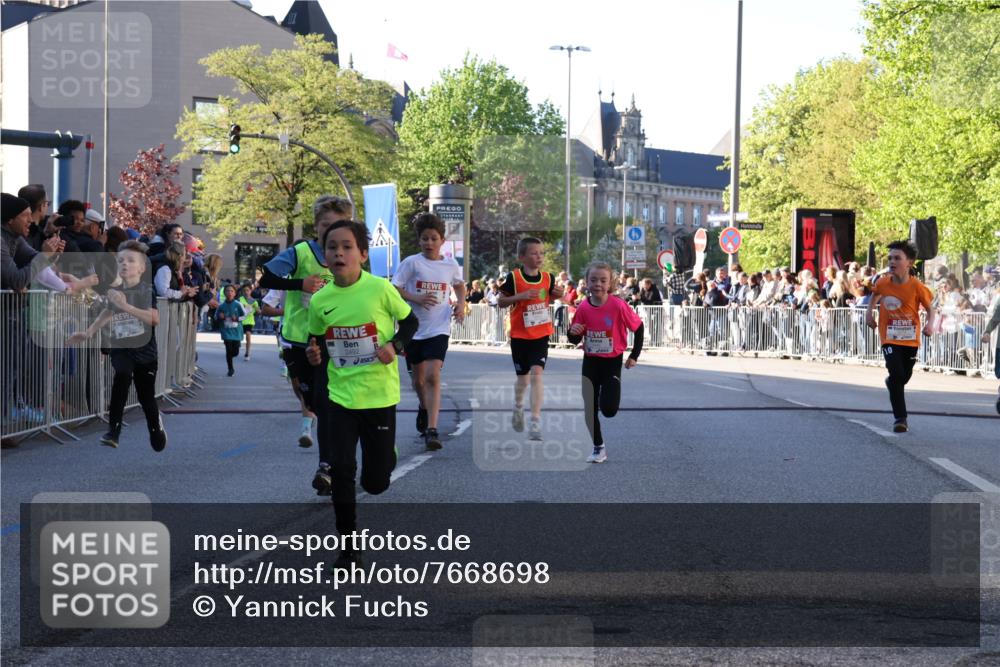 25.04.2025 - Das Zehntel Yannick Fuchs http://msf.ph/oto/7668698 26.04.2025 08:50:24 Ziel 1458, 1884, 2098, 2103, 2156, 2166, 2397, 2492, 2517, 2800, 2849, 2855, 3210, 3445, 3520, 3528, 3774, 3812, 3849, 3872 meine-sportfotos.de