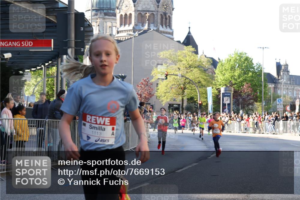 25.04.2025 - Das Zehntel Yannick Fuchs http://msf.ph/oto/7669153 26.04.2025 08:51:36 Ziel 1112, 1113, 1171, 1654, 1939, 2149, 2161, 2481, 2644, 2779, 2960, 2975, 3404, 3450, 3486, 3595, 3720, 3873 meine-sportfotos.de