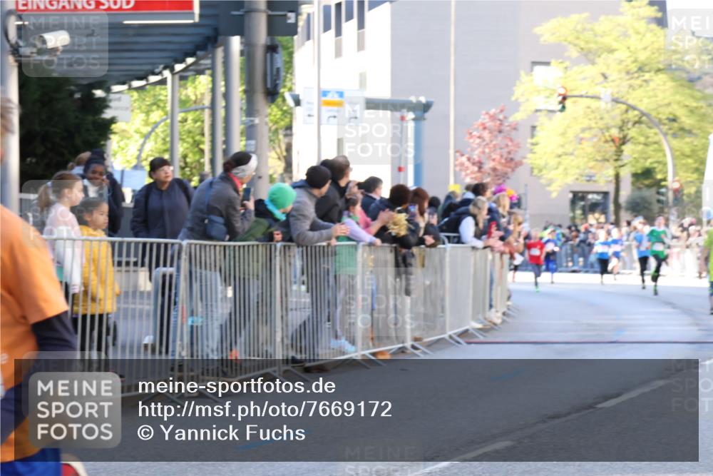 25.04.2025 - Das Zehntel Yannick Fuchs http://msf.ph/oto/7669172 26.04.2025 08:51:40 Ziel 1112, 1113, 1207, 1232, 1654, 1788, 1939, 2015, 2149, 2161, 2779, 2886, 3404, 3450, 3595, 3720, 3873 meine-sportfotos.de