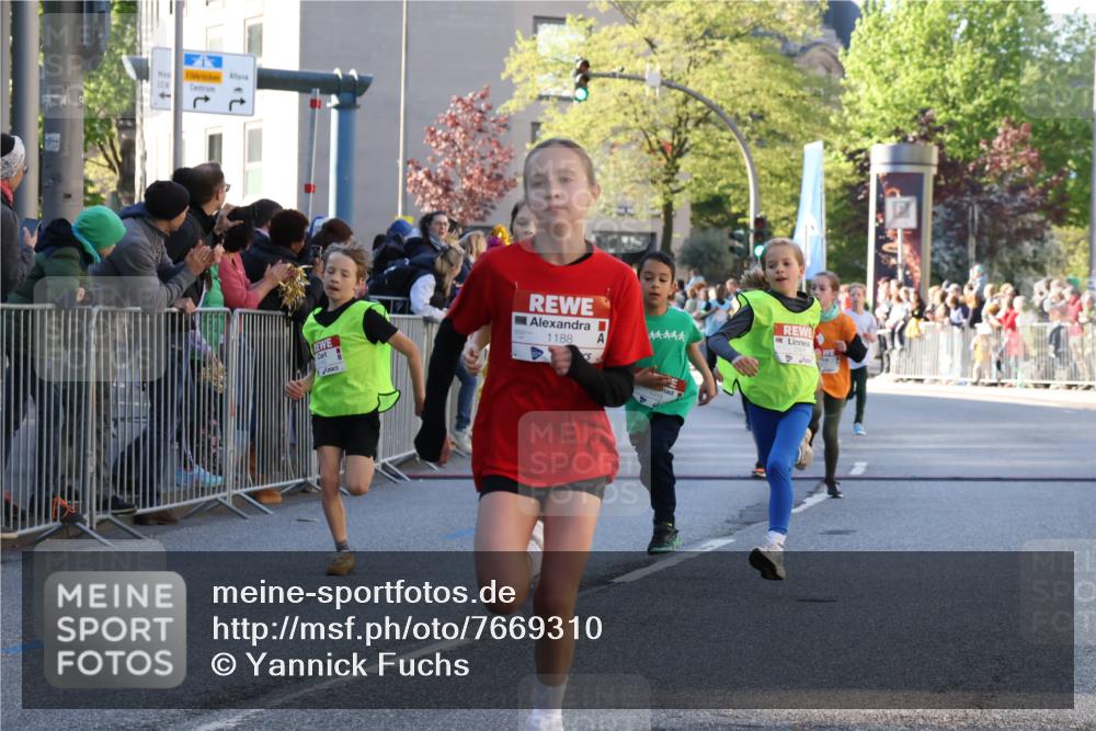 25.04.2025 - Das Zehntel Yannick Fuchs http://msf.ph/oto/7669310 26.04.2025 08:52:04 Ziel 1108, 1122, 1127, 1188, 1418, 1979, 2023, 2029, 2216, 2355, 2364, 2804, 2859, 3085, 3088, 3160, 3161, 3171, 3212, 3407, 3467, 3822 meine-sportfotos.de