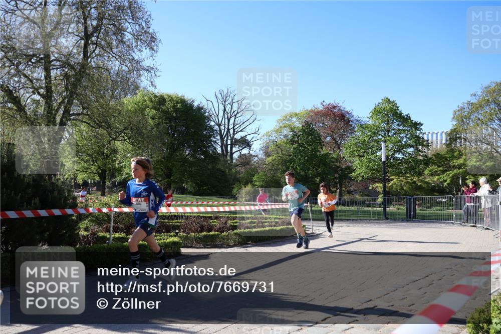 25.04.2025 - Das Zehntel Zöllner http://msf.ph/oto/7669731 26.04.2025 07:39:29 Laufen  meine-sportfotos.de