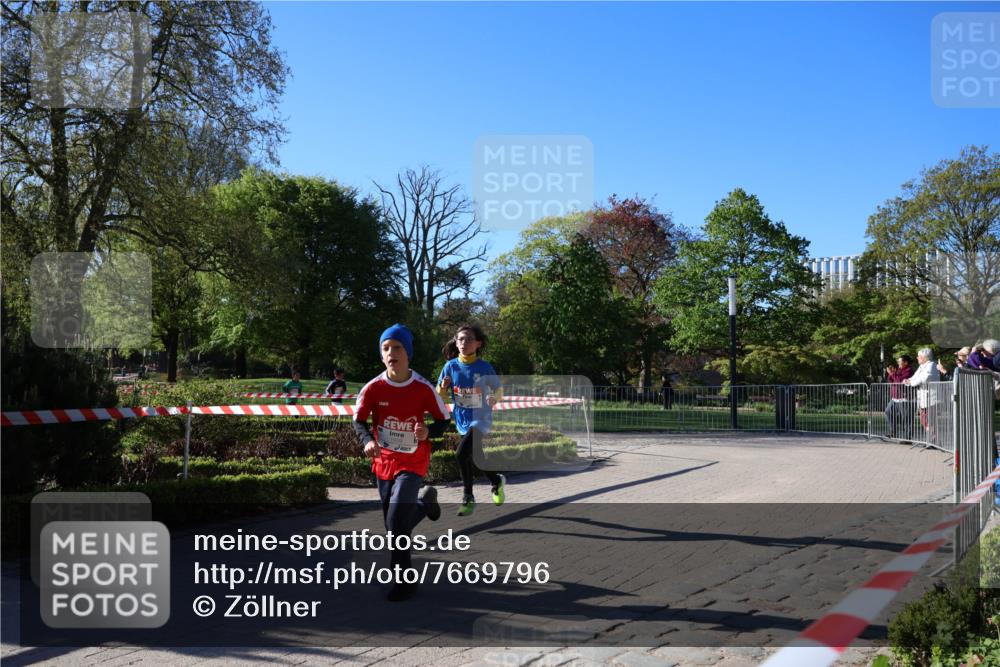 25.04.2025 - Das Zehntel Zöllner http://msf.ph/oto/7669796 26.04.2025 07:39:45 Laufen  meine-sportfotos.de