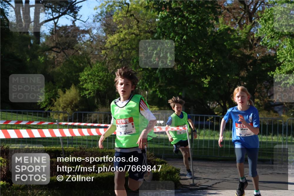 25.04.2025 - Das Zehntel Zöllner http://msf.ph/oto/7669847 26.04.2025 07:40:07 Laufen 1549, 2021 meine-sportfotos.de