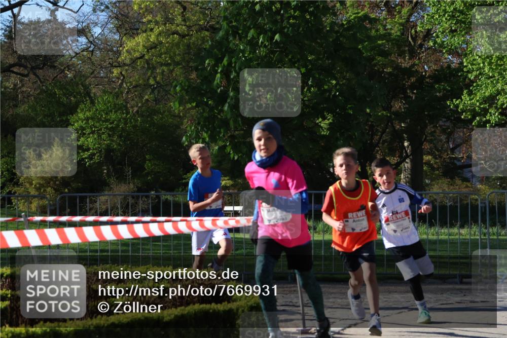 25.04.2025 - Das Zehntel Zöllner http://msf.ph/oto/7669931 26.04.2025 07:40:25 Laufen  meine-sportfotos.de