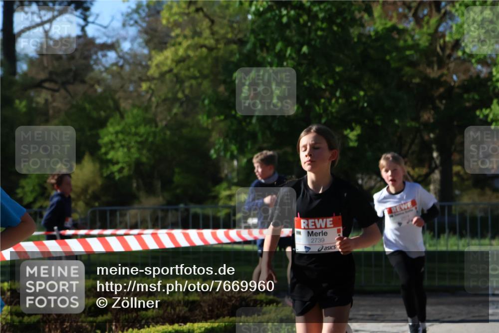 25.04.2025 - Das Zehntel Zöllner http://msf.ph/oto/7669960 26.04.2025 07:40:31 Laufen 2739 meine-sportfotos.de