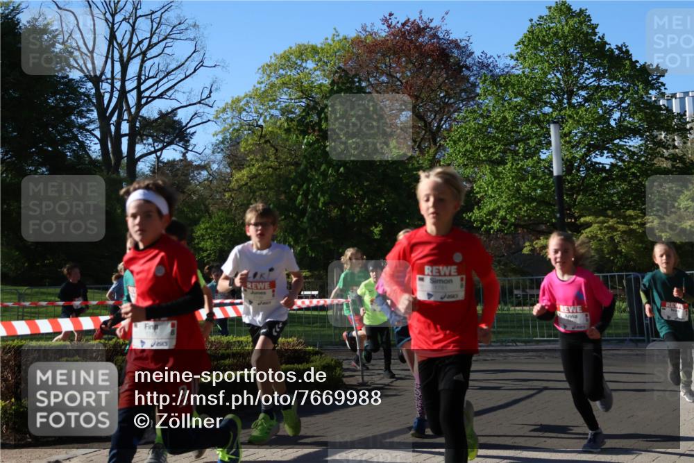 25.04.2025 - Das Zehntel Zöllner http://msf.ph/oto/7669988 26.04.2025 07:40:36 Laufen 96, 9, 2156, 1781 meine-sportfotos.de