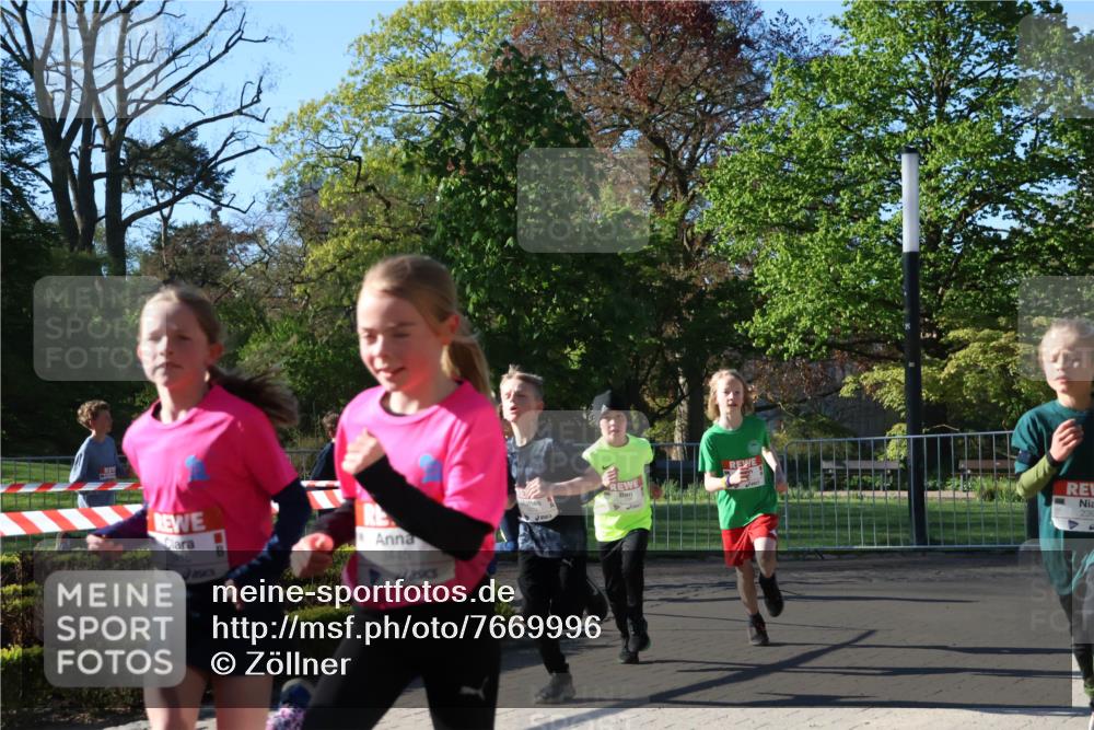 25.04.2025 - Das Zehntel Zöllner http://msf.ph/oto/7669996 26.04.2025 07:40:37 Laufen 3445, 239 meine-sportfotos.de
