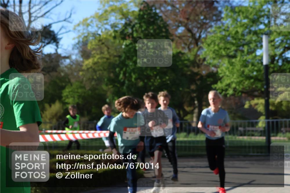 25.04.2025 - Das Zehntel Zöllner http://msf.ph/oto/7670014 26.04.2025 07:40:39 Laufen 53 meine-sportfotos.de