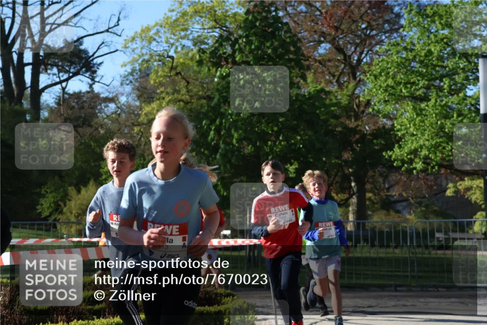 25.04.2025 - Das Zehntel Zöllner http://msf.ph/oto/7670023 26.04.2025 07:40:41 Laufen 13, 1939 meine-sportfotos.de
