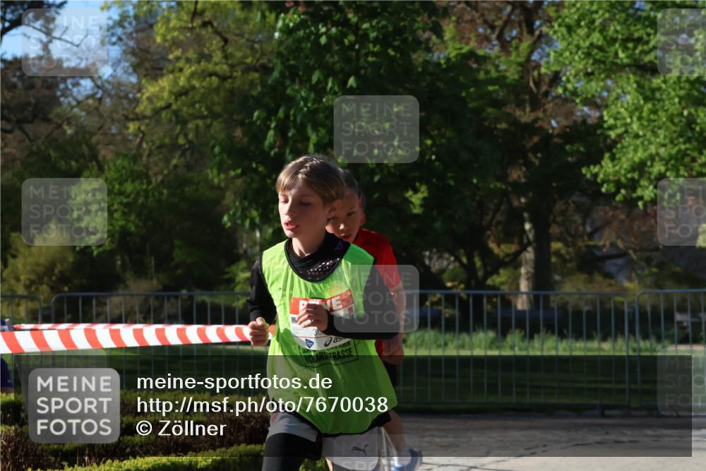 25.04.2025 - Das Zehntel Zöllner http://msf.ph/oto/7670038 26.04.2025 07:40:43 Laufen  meine-sportfotos.de