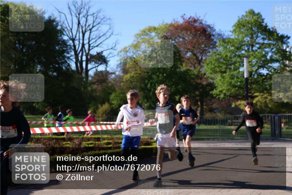 25.04.2025 - Das Zehntel Zöllner http://msf.ph/oto/7672076 26.04.2025 07:40:54 Laufen  meine-sportfotos.de