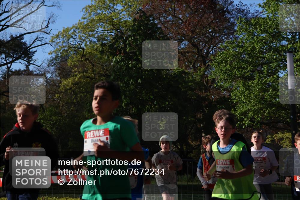 25.04.2025 - Das Zehntel Zöllner http://msf.ph/oto/7672234 26.04.2025 07:41:08 Laufen 2366, 2848 meine-sportfotos.de