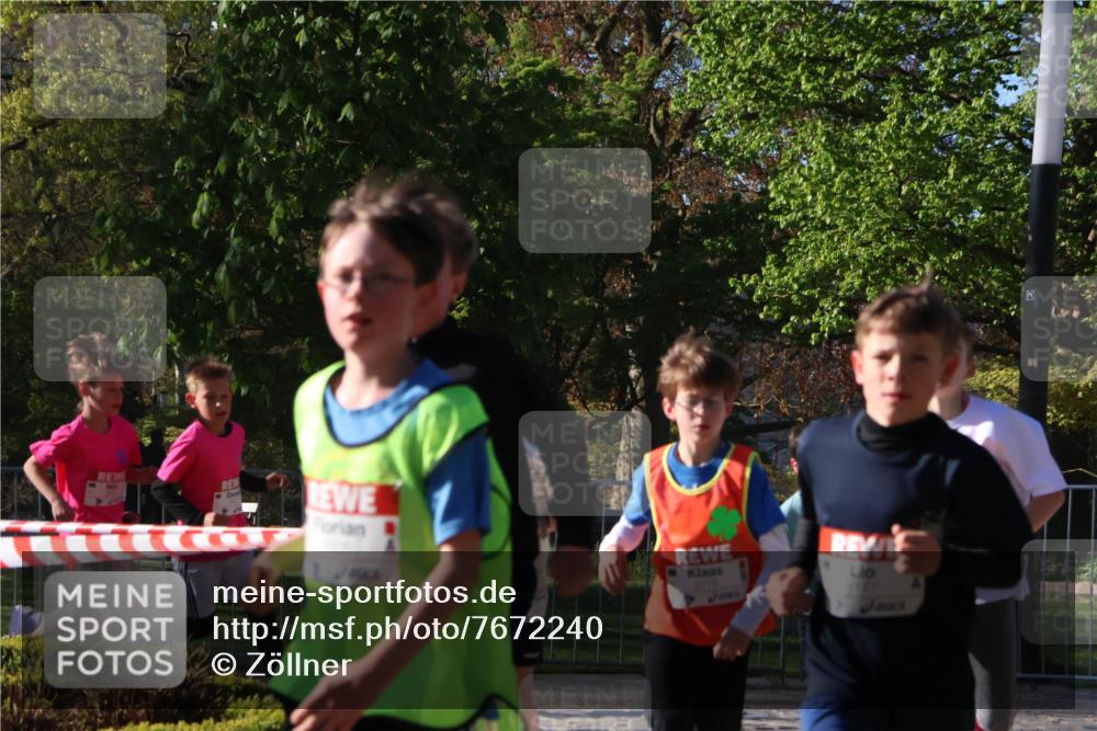 25.04.2025 - Das Zehntel Zöllner http://msf.ph/oto/7672240 26.04.2025 07:41:09 Laufen 2778 meine-sportfotos.de