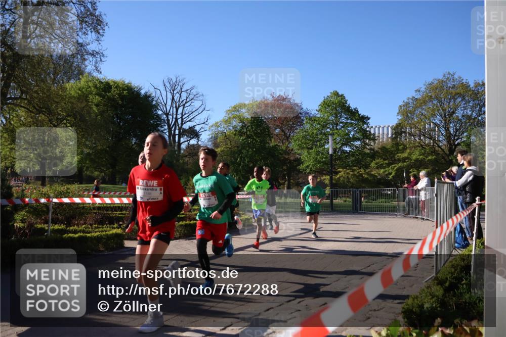 25.04.2025 - Das Zehntel Zöllner http://msf.ph/oto/7672288 26.04.2025 07:41:13 Laufen 1188 meine-sportfotos.de