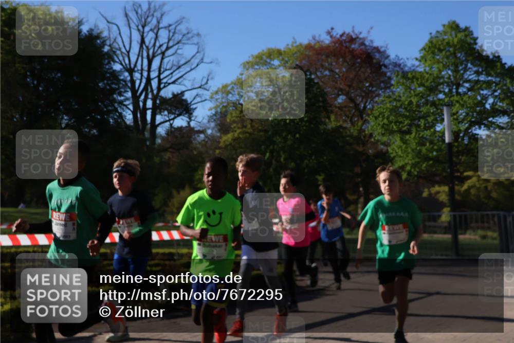 25.04.2025 - Das Zehntel Zöllner http://msf.ph/oto/7672295 26.04.2025 07:41:14 Laufen  meine-sportfotos.de