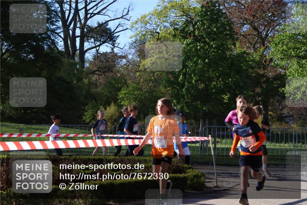 25.04.2025 - Das Zehntel Zöllner http://msf.ph/oto/7672330 26.04.2025 07:41:18 Laufen  meine-sportfotos.de
