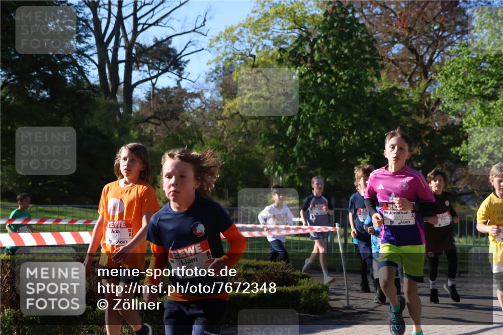 25.04.2025 - Das Zehntel Zöllner http://msf.ph/oto/7672348 26.04.2025 07:41:19 Laufen 3811, 3053, 2213 meine-sportfotos.de