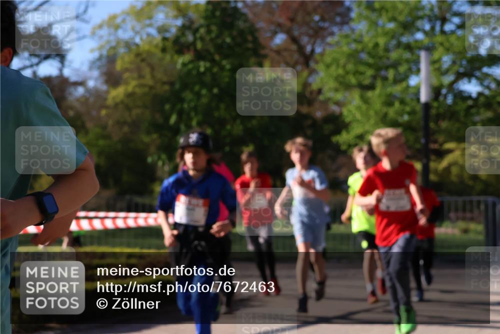 25.04.2025 - Das Zehntel Zöllner http://msf.ph/oto/7672463 26.04.2025 07:41:30 Laufen  meine-sportfotos.de