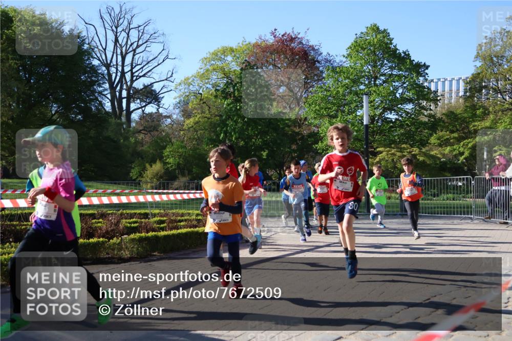 25.04.2025 - Das Zehntel Zöllner http://msf.ph/oto/7672509 26.04.2025 07:41:36 Laufen 80 meine-sportfotos.de